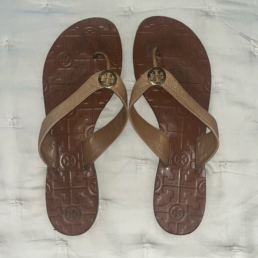 Tory burgers sandal